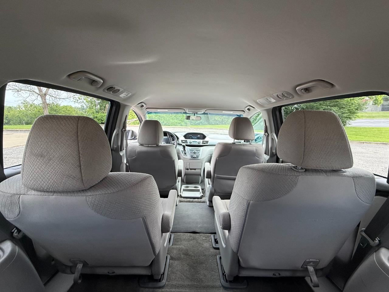 Honda Odyssey 5dr LX 2016