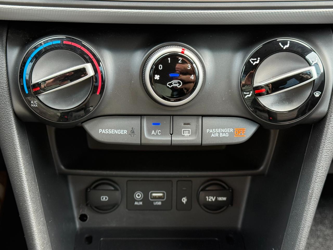 Hyundai Kona SEL Plus Auto FWD 2020