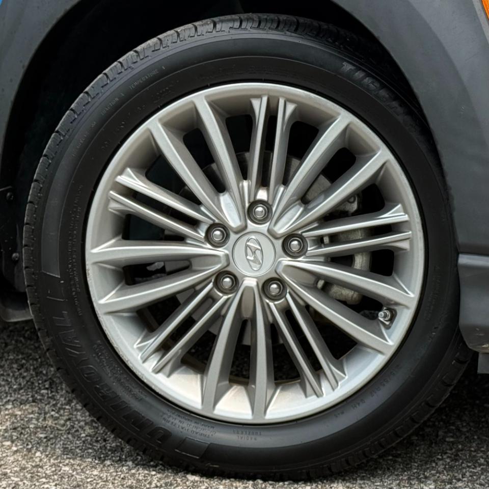 Hyundai Kona SEL Plus Auto FWD 2020
