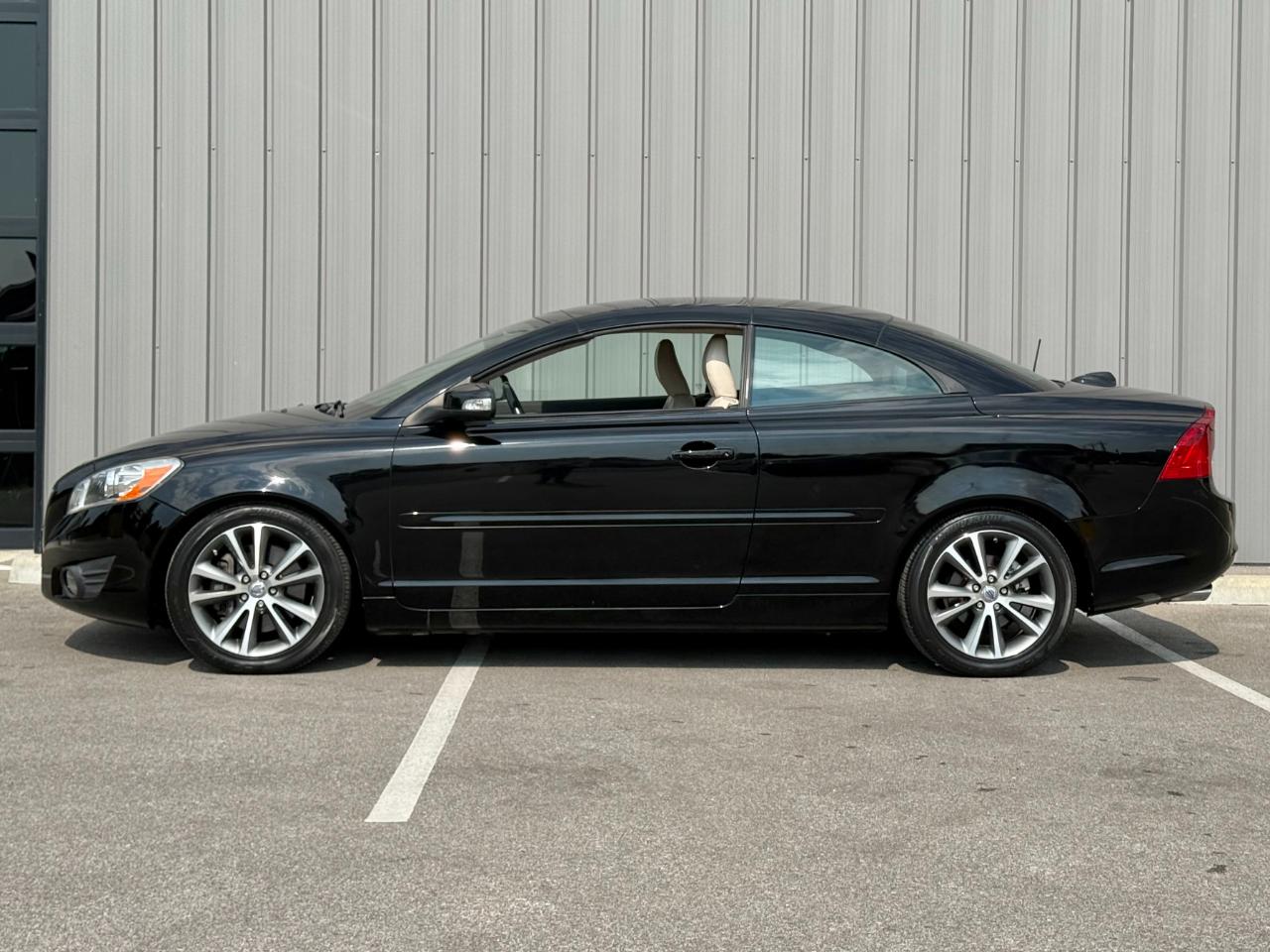 Volvo C70 2dr Conv T5 2012