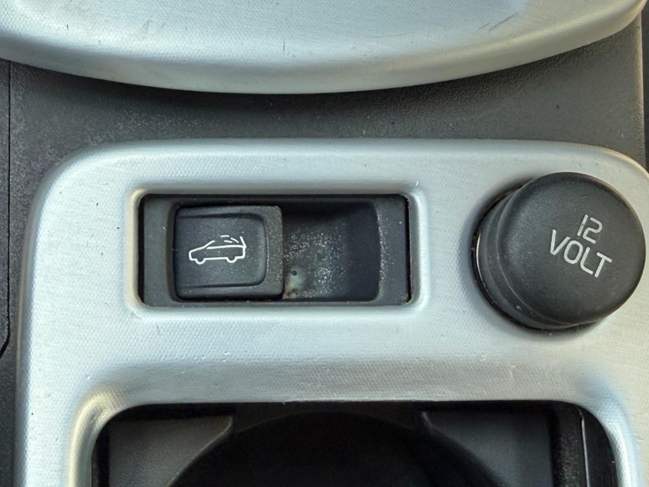Volvo C70 2dr Conv T5 2012