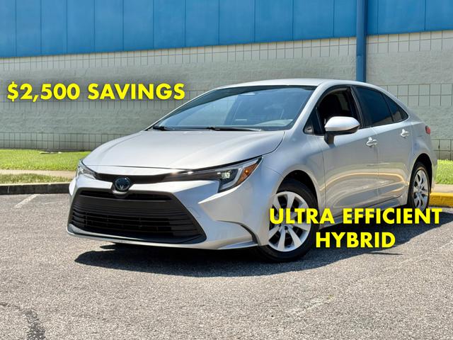Silver 2023 Toyota Corolla Hybrid Sedan Front-Wheel Drive Automatic