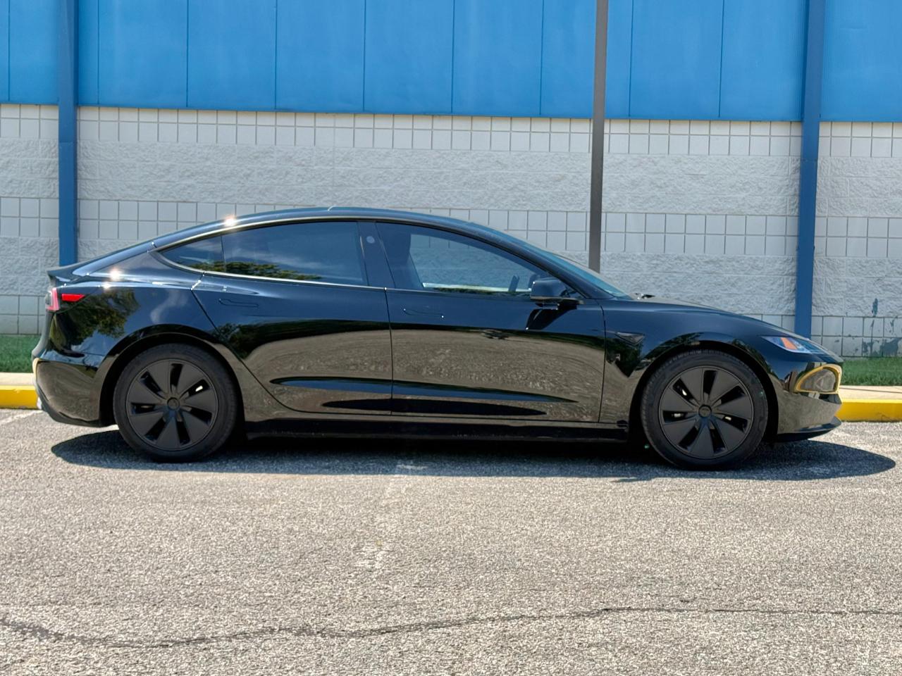 Tesla Model 3 Long Range AWD 2024