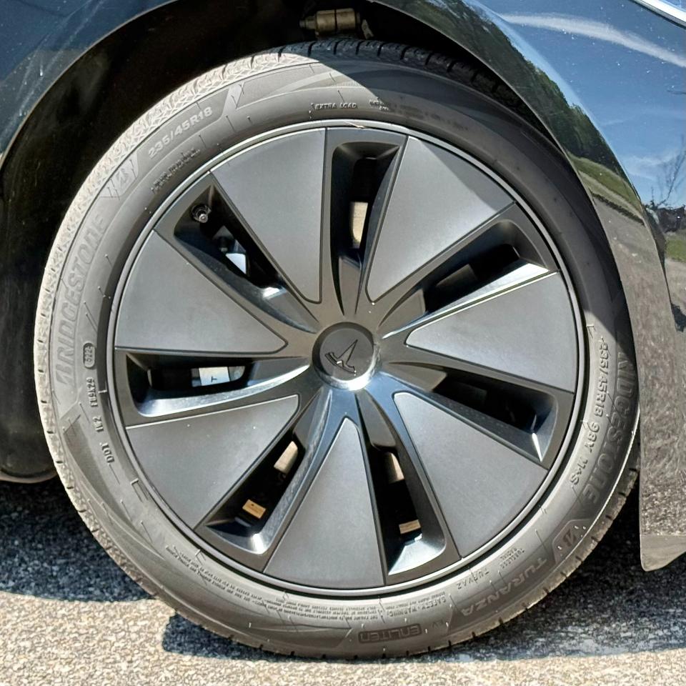 Tesla Model 3 Long Range AWD 2024