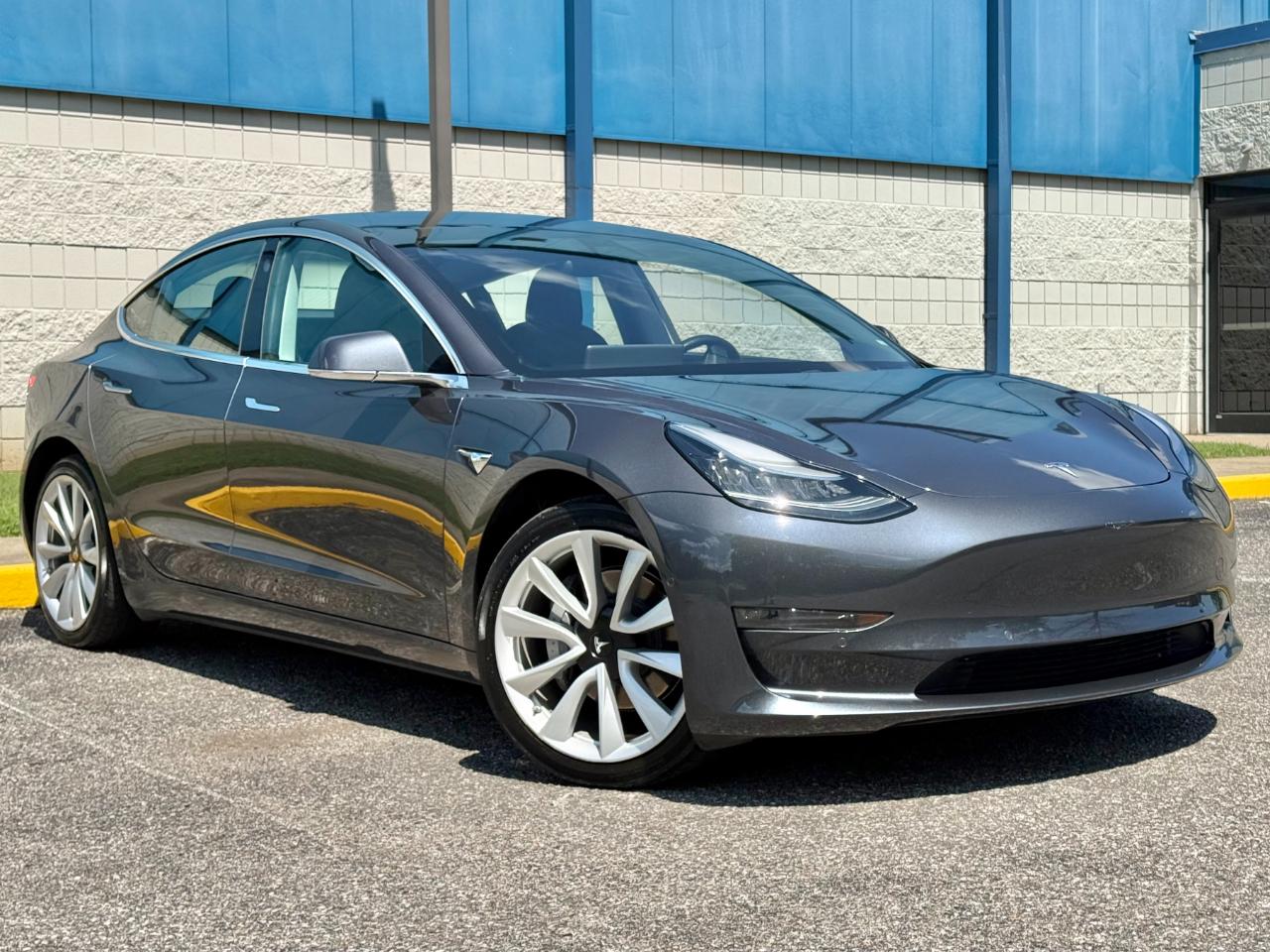 Tesla Model 3 Long Range Battery AWD 2018