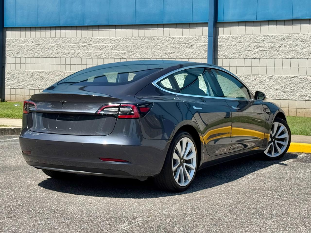 Tesla Model 3 Long Range Battery AWD 2018