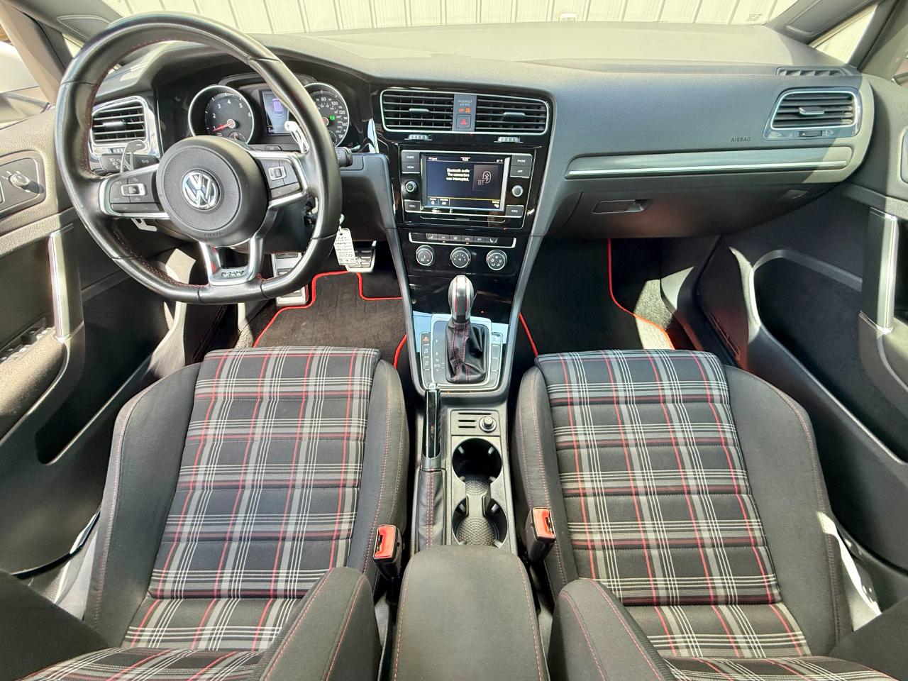Volkswagen Golf GTI 2.0T Autobahn DSG 2020
