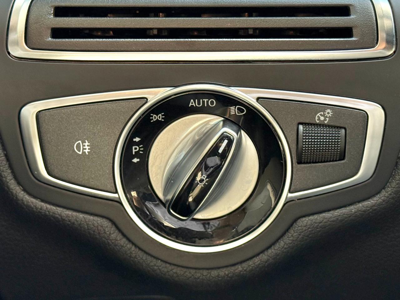 Mercedes-Benz C-Class 4dr Sdn C 300 4MATIC 2016