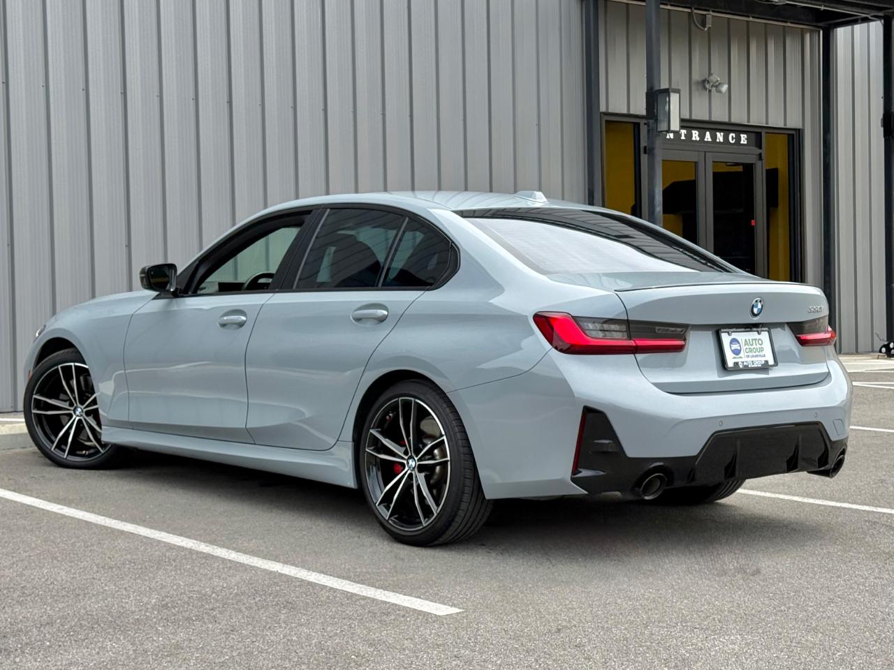 BMW 3 Series 330i Sedan 2023