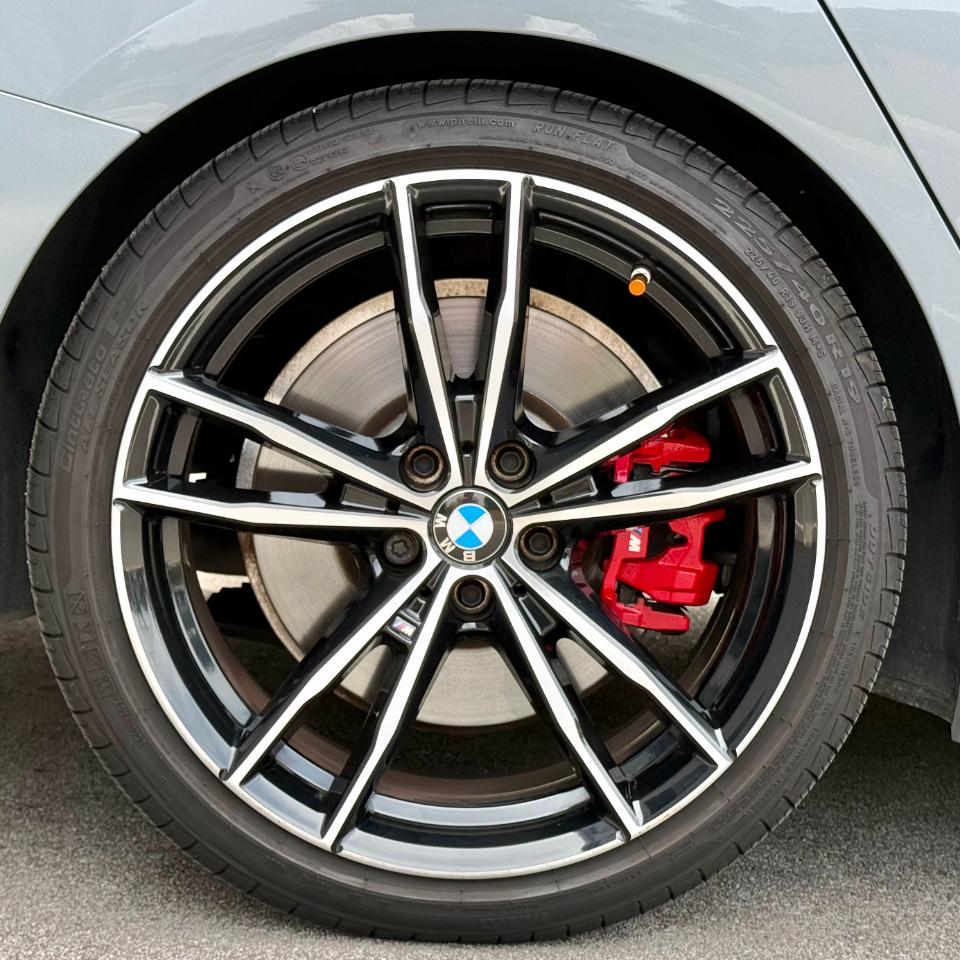 BMW 3 Series 330i Sedan 2023