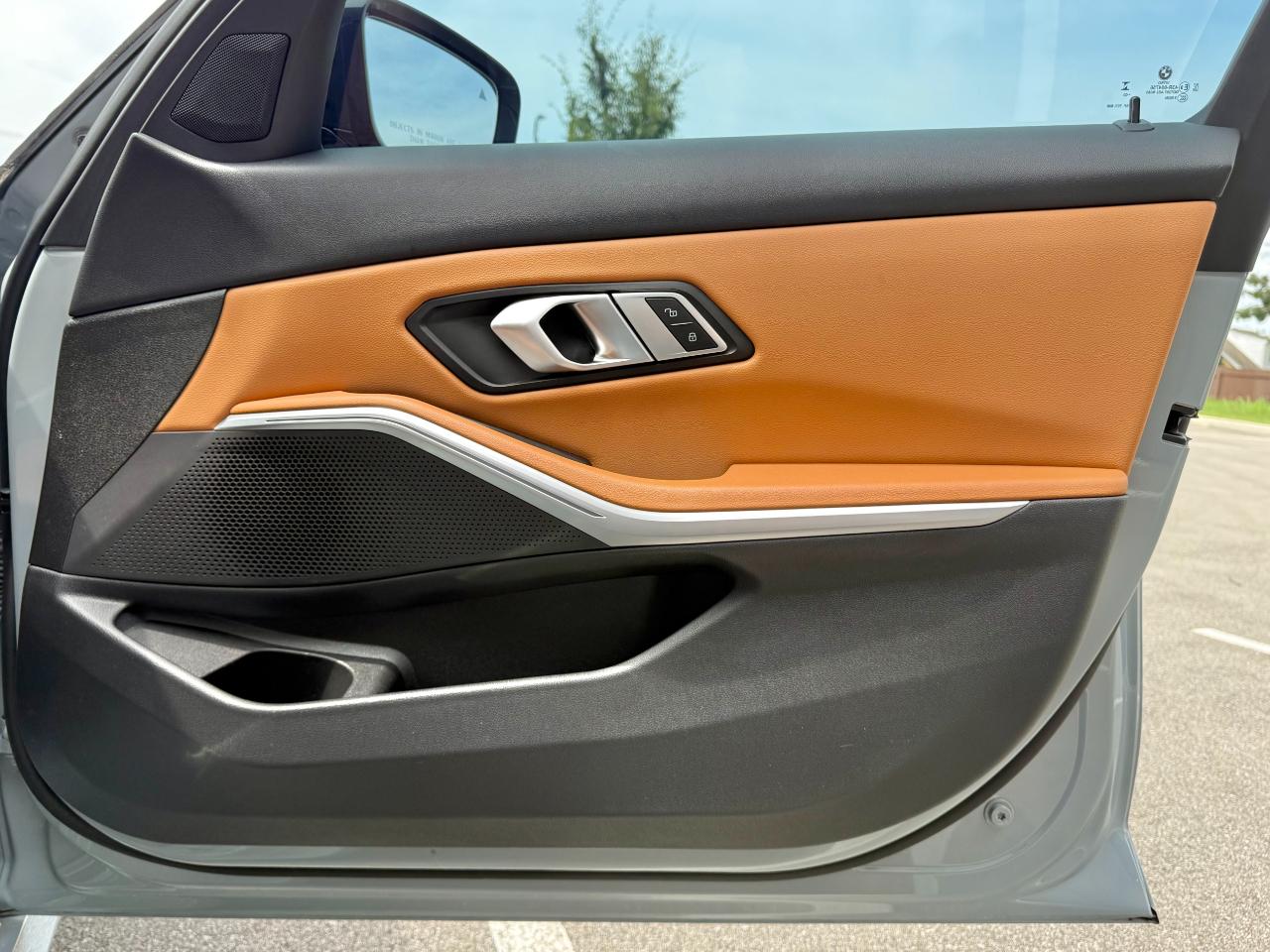 BMW 3 Series 330i Sedan 2023