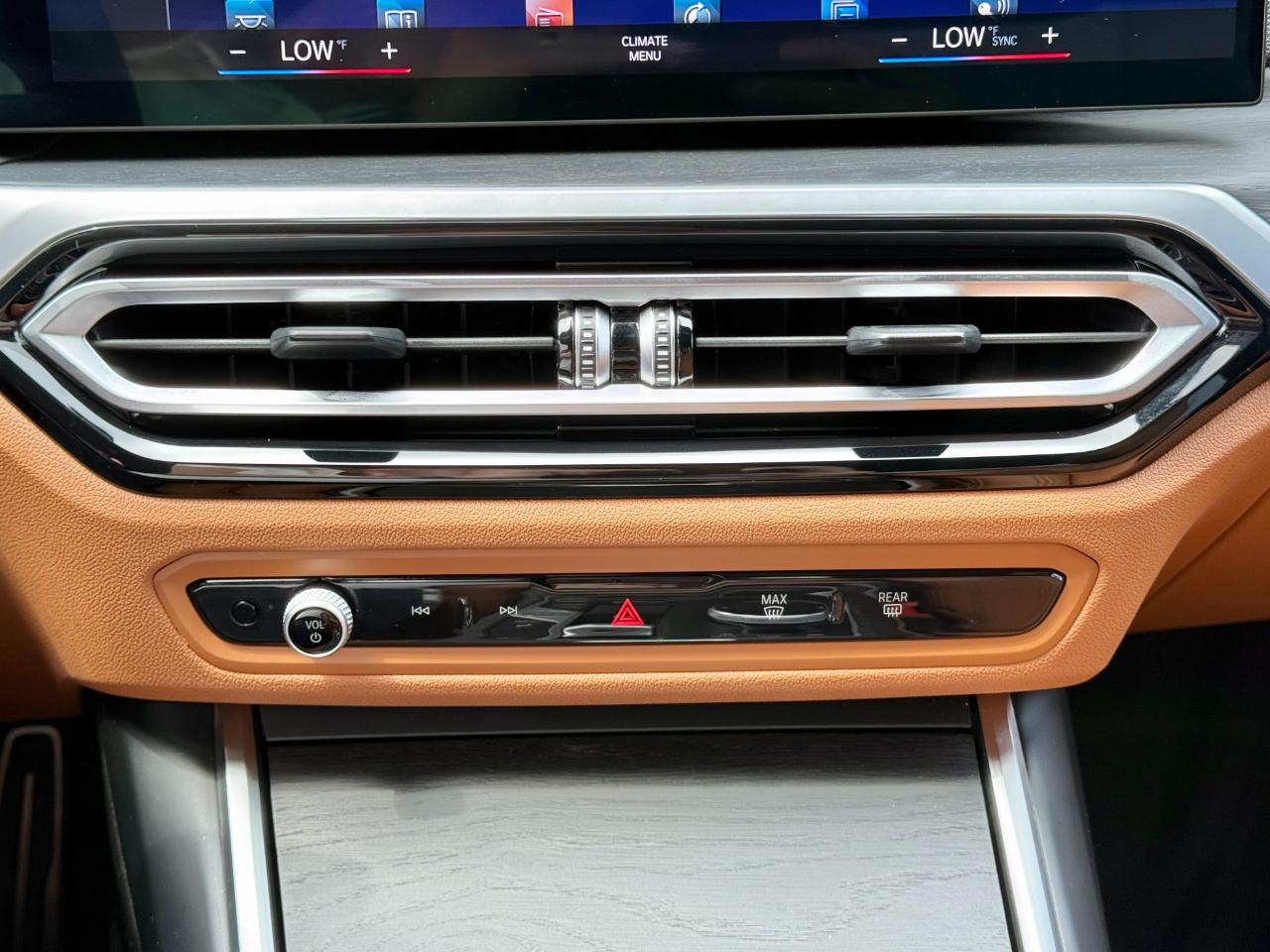 BMW 3 Series 330i Sedan 2023