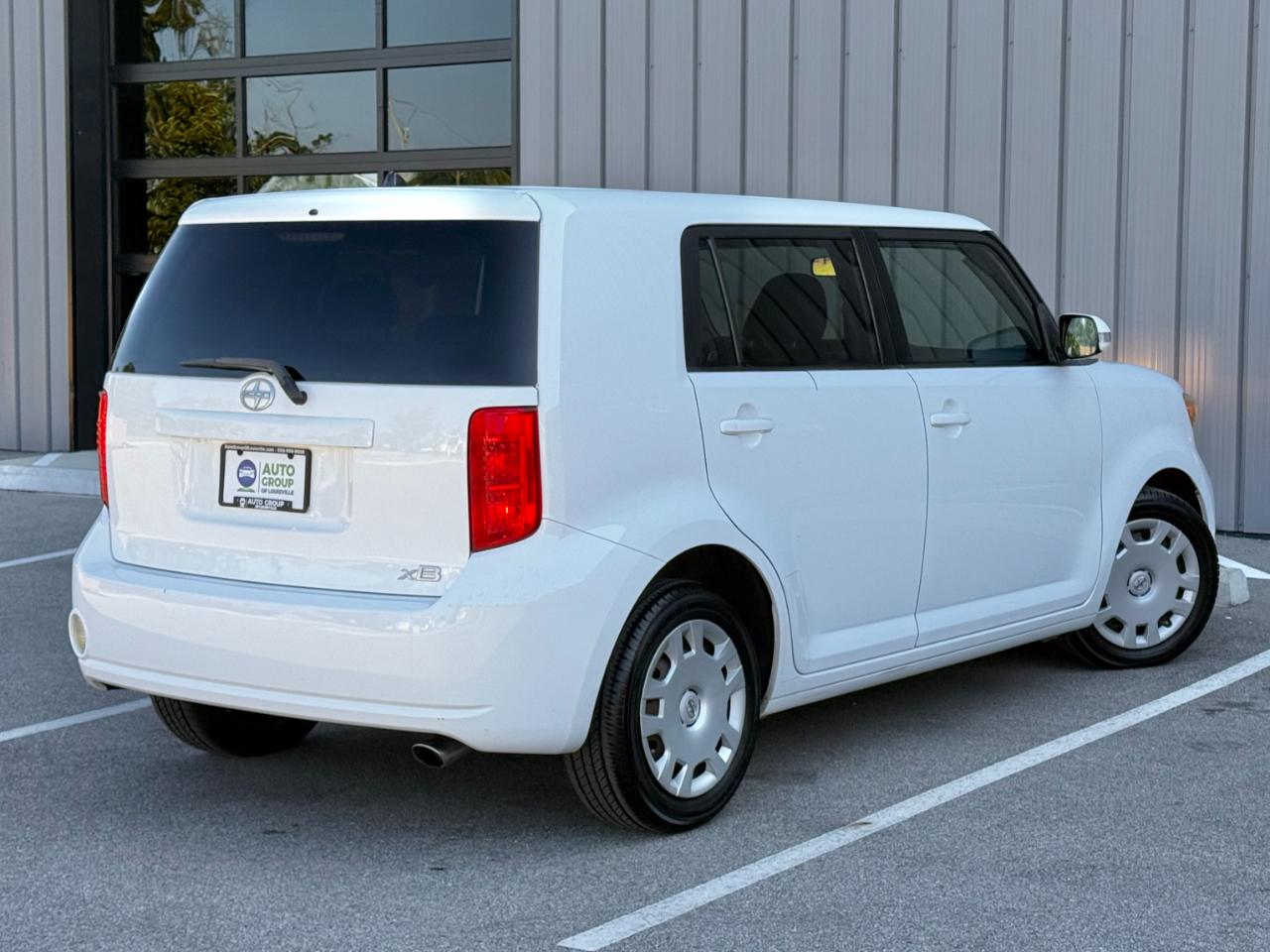 Scion xB 5dr Wgn Auto (Natl) 2009