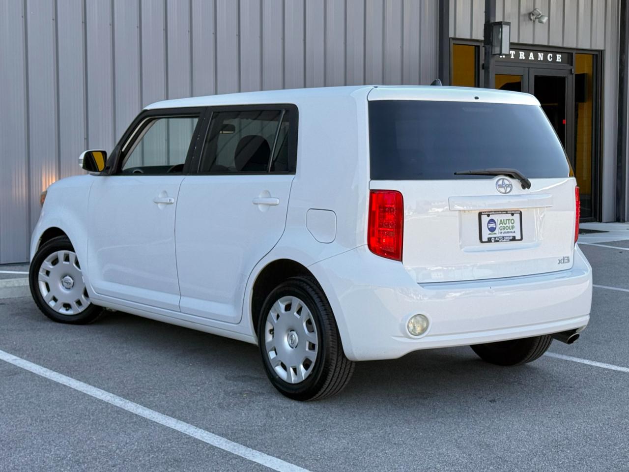 Scion xB 5dr Wgn Auto (Natl) 2009