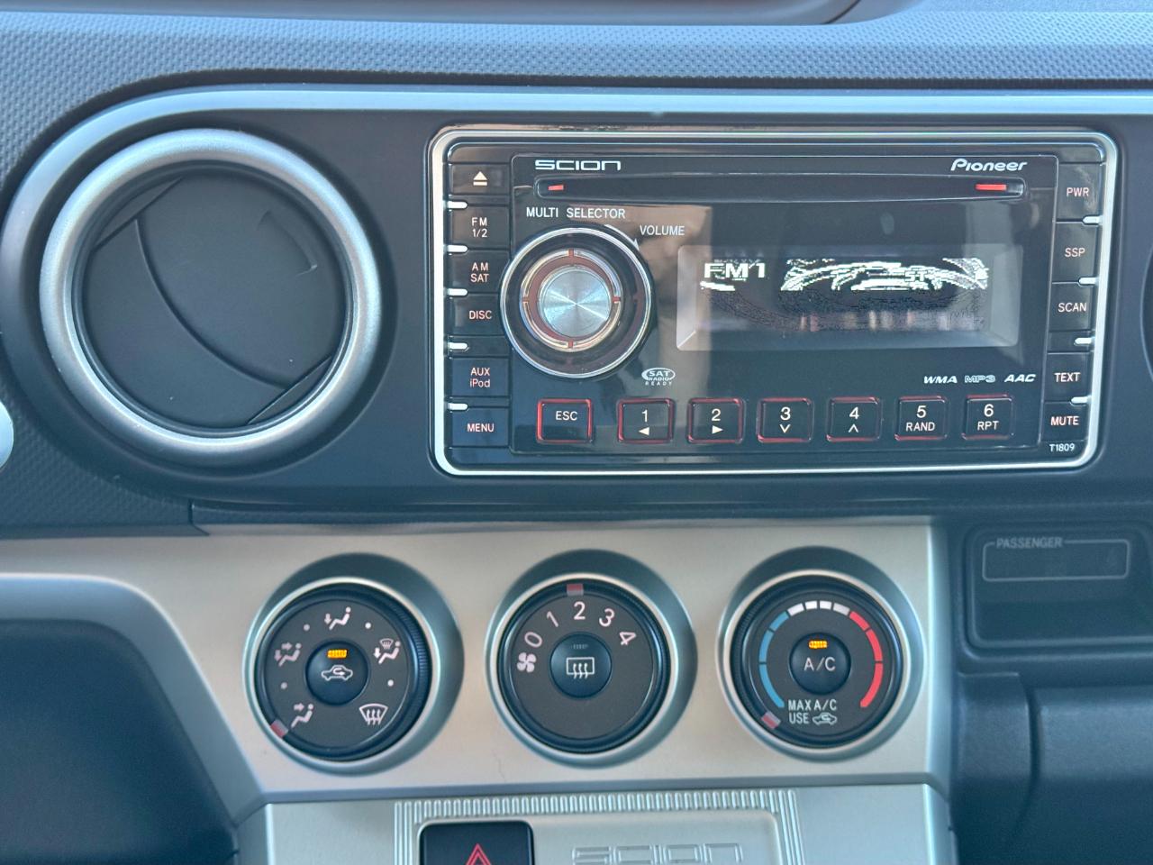 Scion xB 5dr Wgn Auto (Natl) 2009