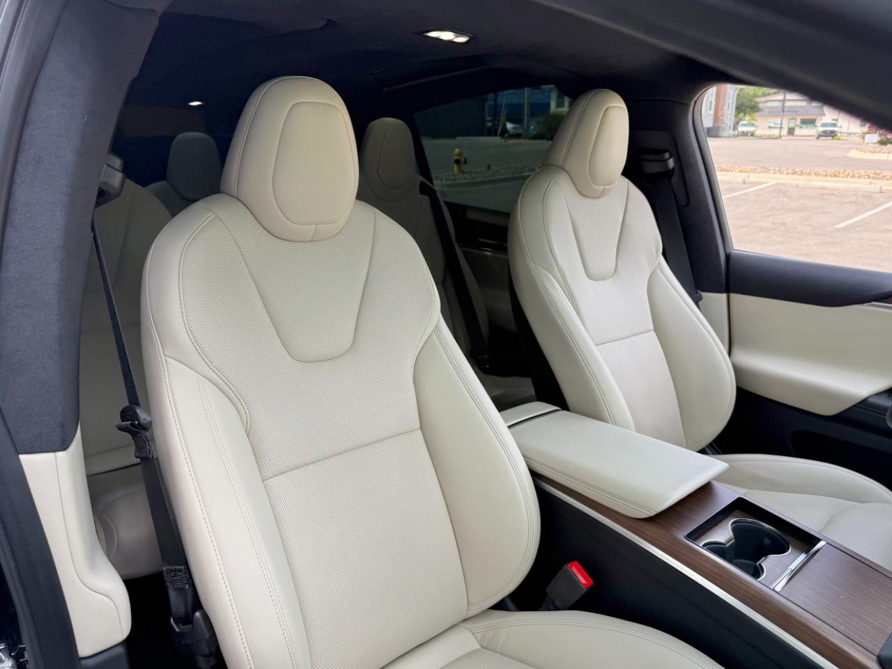 Tesla Model X AWD 2022