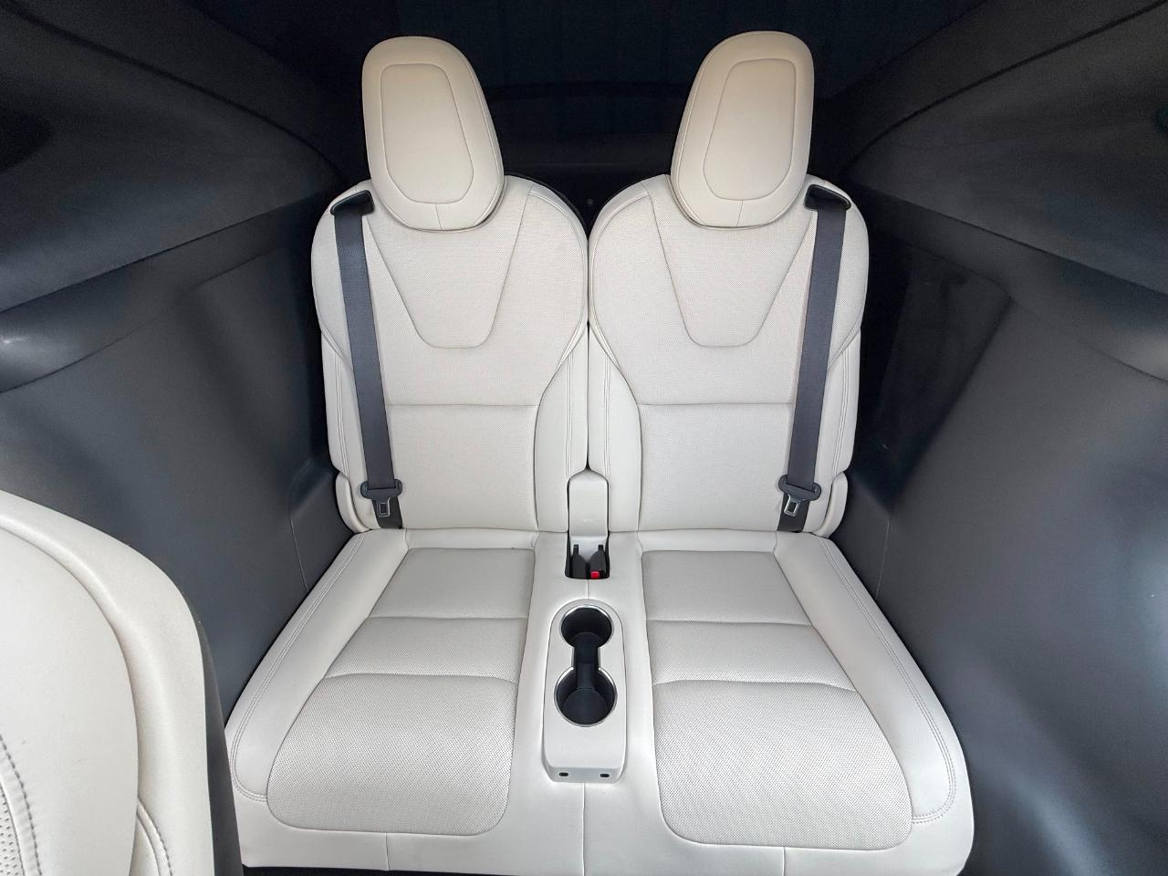 Tesla Model X AWD 2022