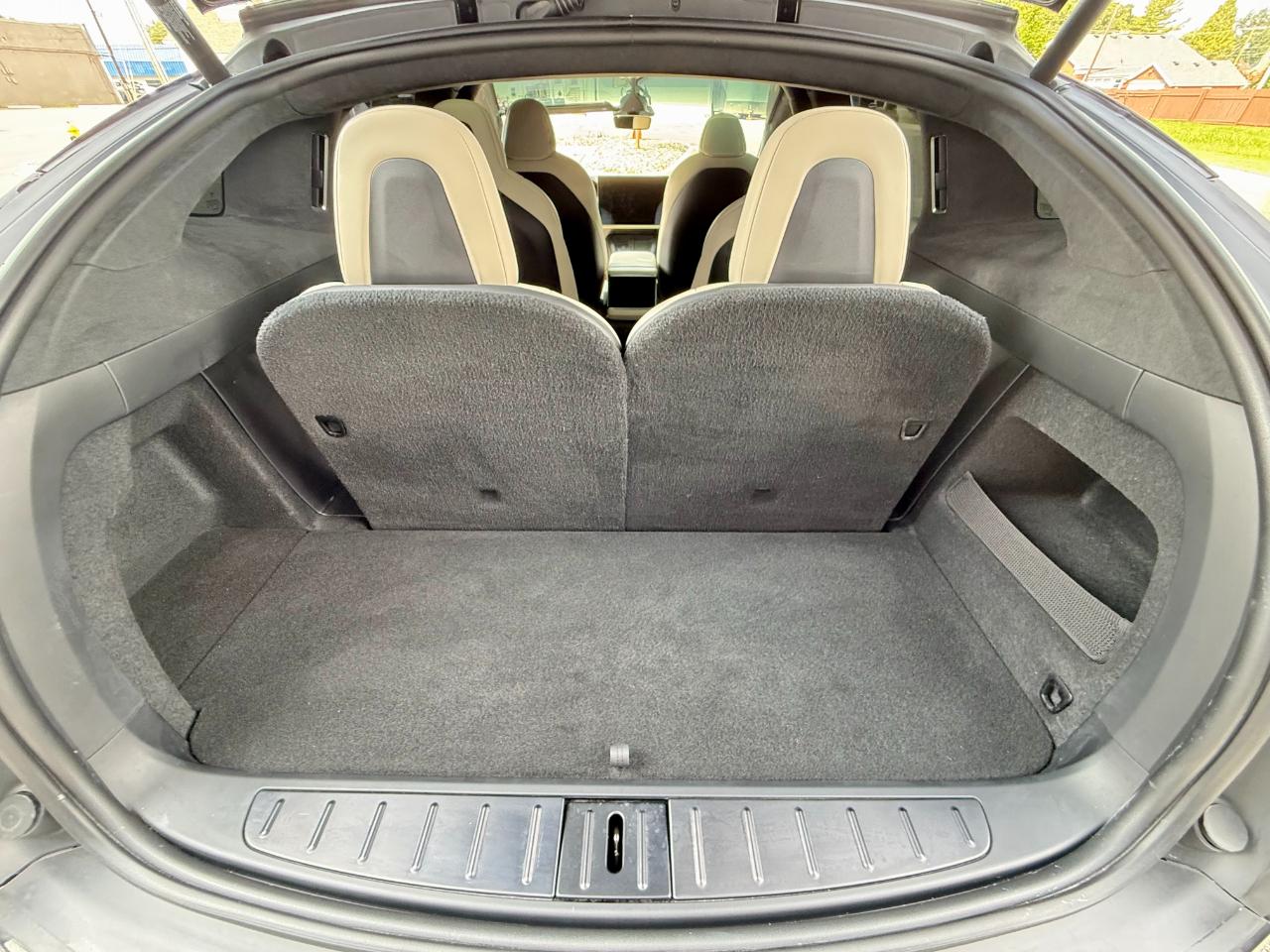 Tesla Model X AWD 2022