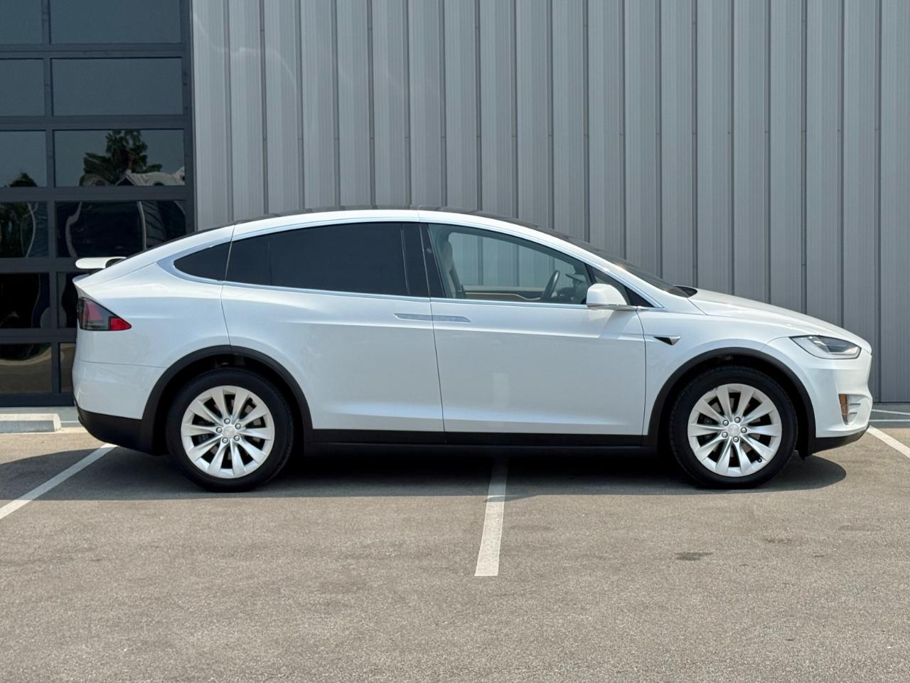 Tesla Model X Long Range Plus AWD 2020