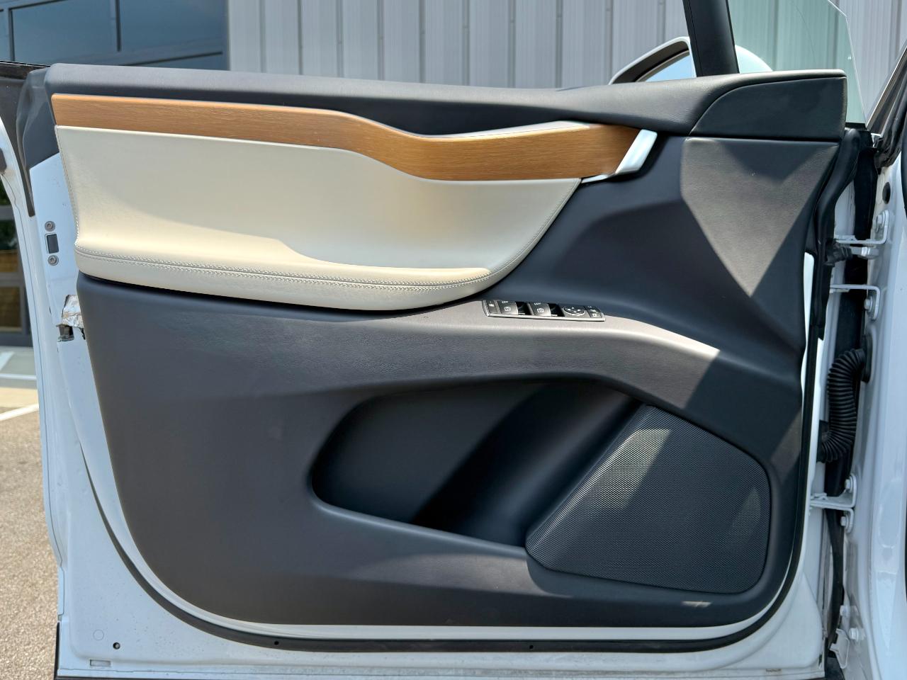 Tesla Model X Long Range Plus AWD 2020