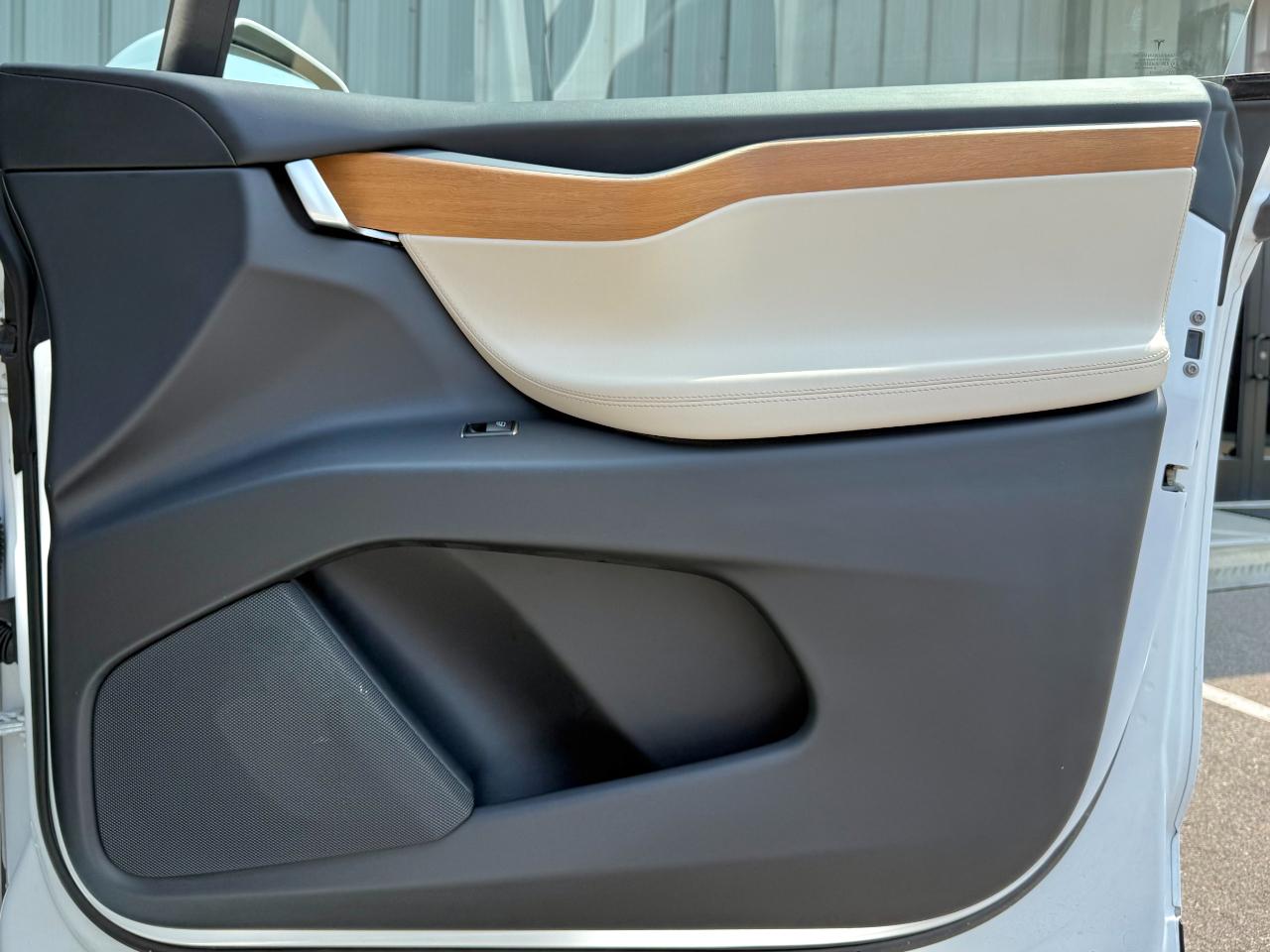 Tesla Model X Long Range Plus AWD 2020