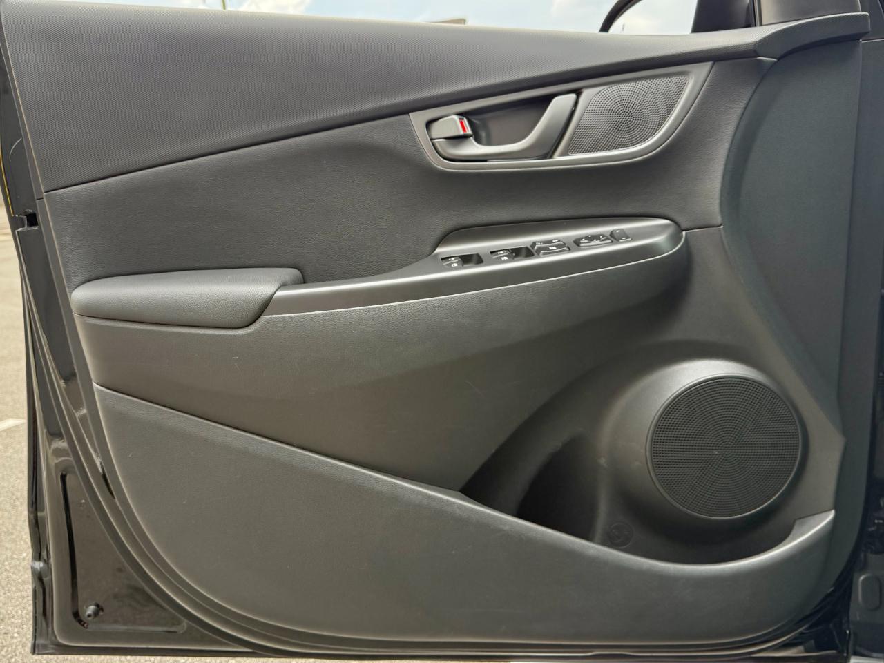 Hyundai Kona Electric Limited FWD 2021
