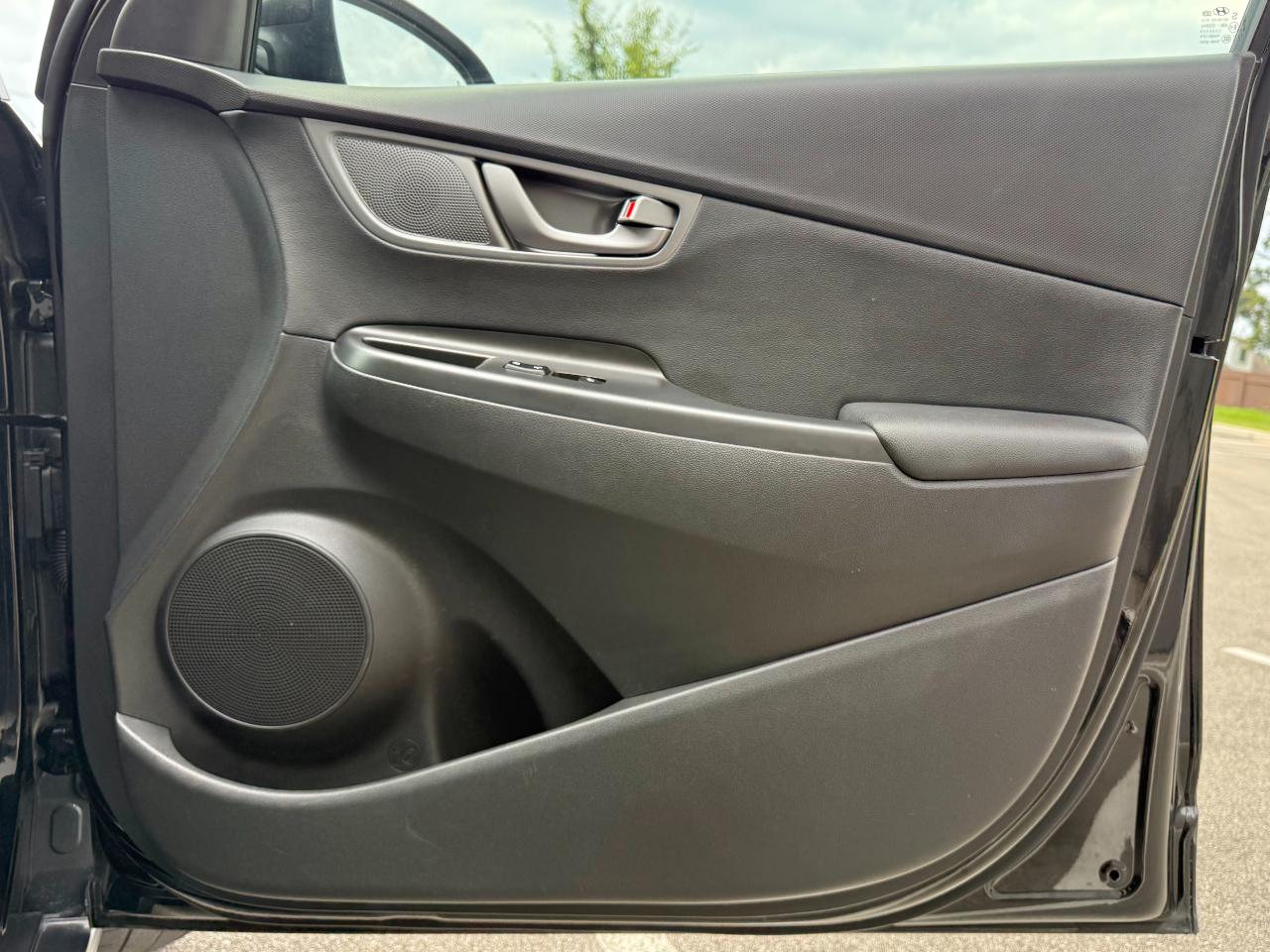 Hyundai Kona Electric Limited FWD 2021