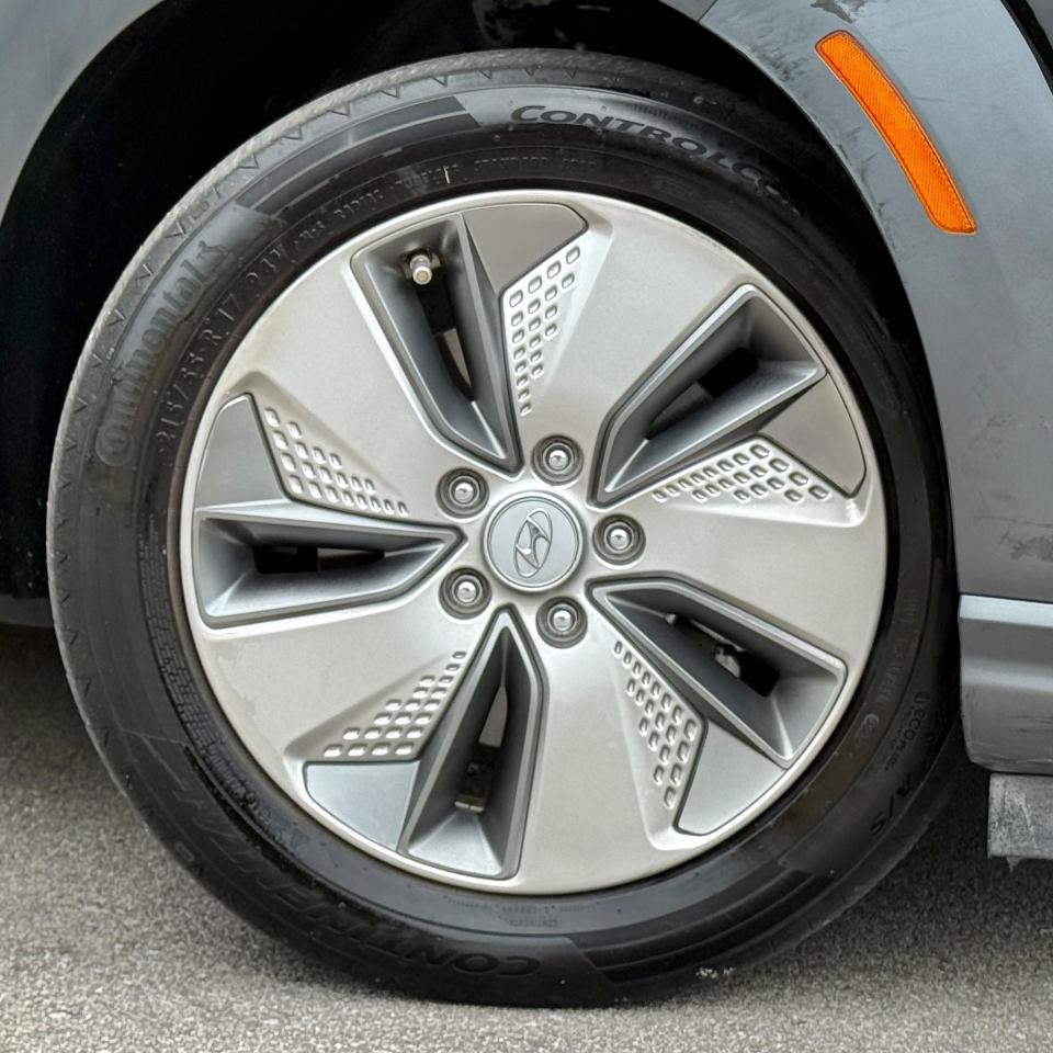 Hyundai Kona Electric Limited FWD 2021