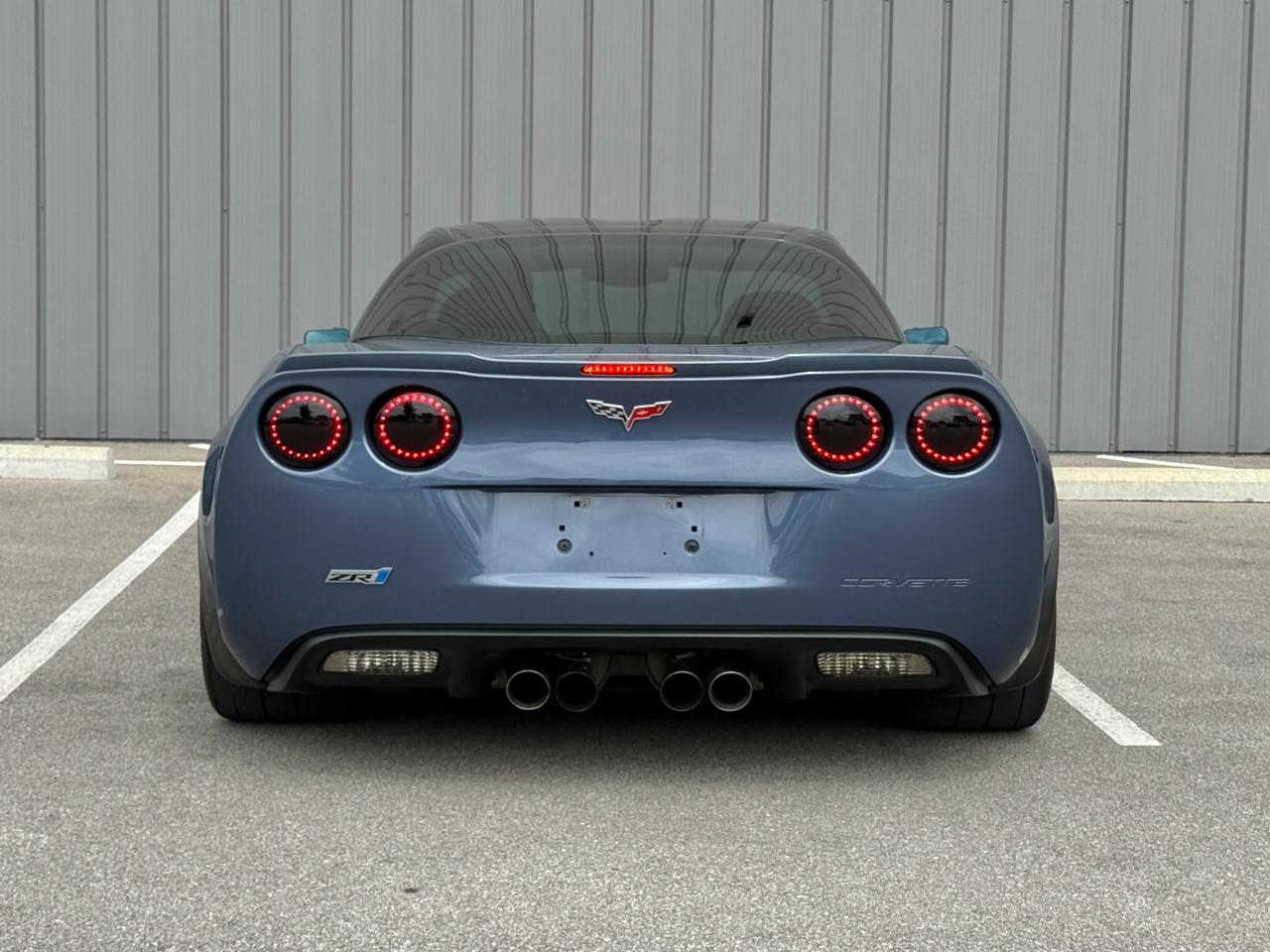 Chevrolet Corvette 2dr Cpe ZR1 w/3ZR 2011