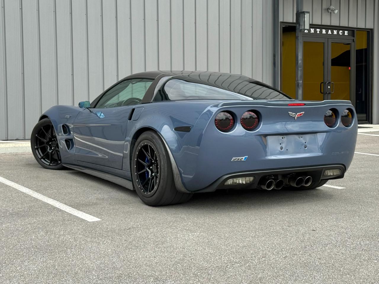 Chevrolet Corvette 2dr Cpe ZR1 w/3ZR 2011