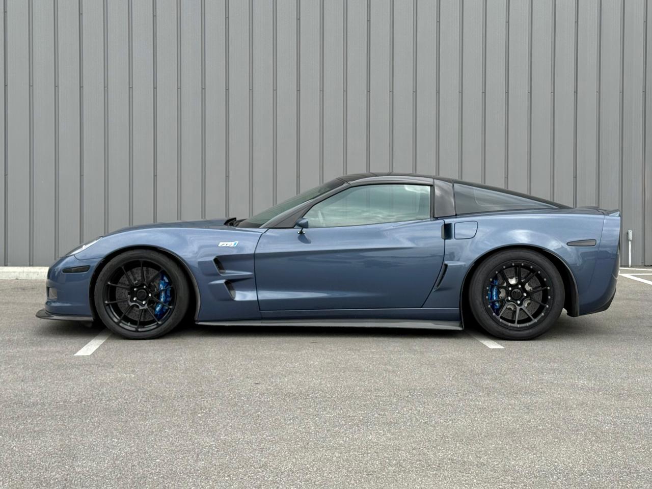 Chevrolet Corvette 2dr Cpe ZR1 w/3ZR 2011