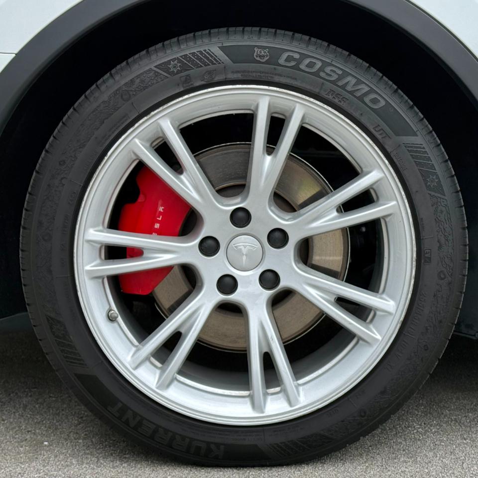 Tesla Model Y Performance AWD 2022