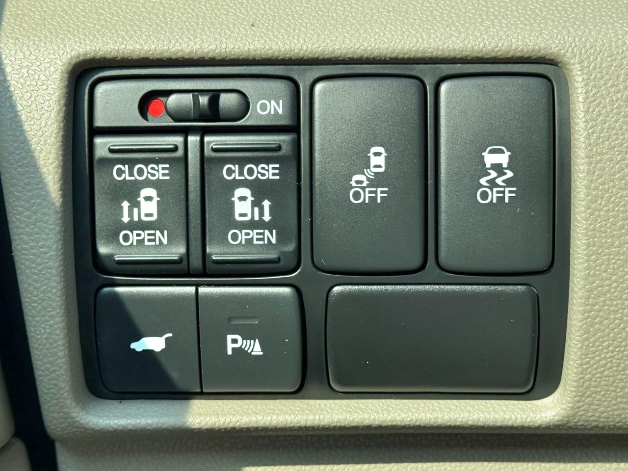 Honda Odyssey 5dr Touring 2011
