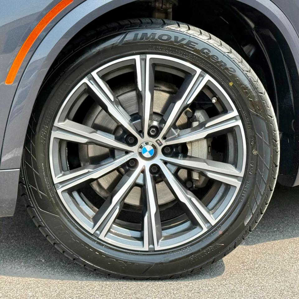 BMW X5 xDrive40i Sports Activity Vehicle 2019