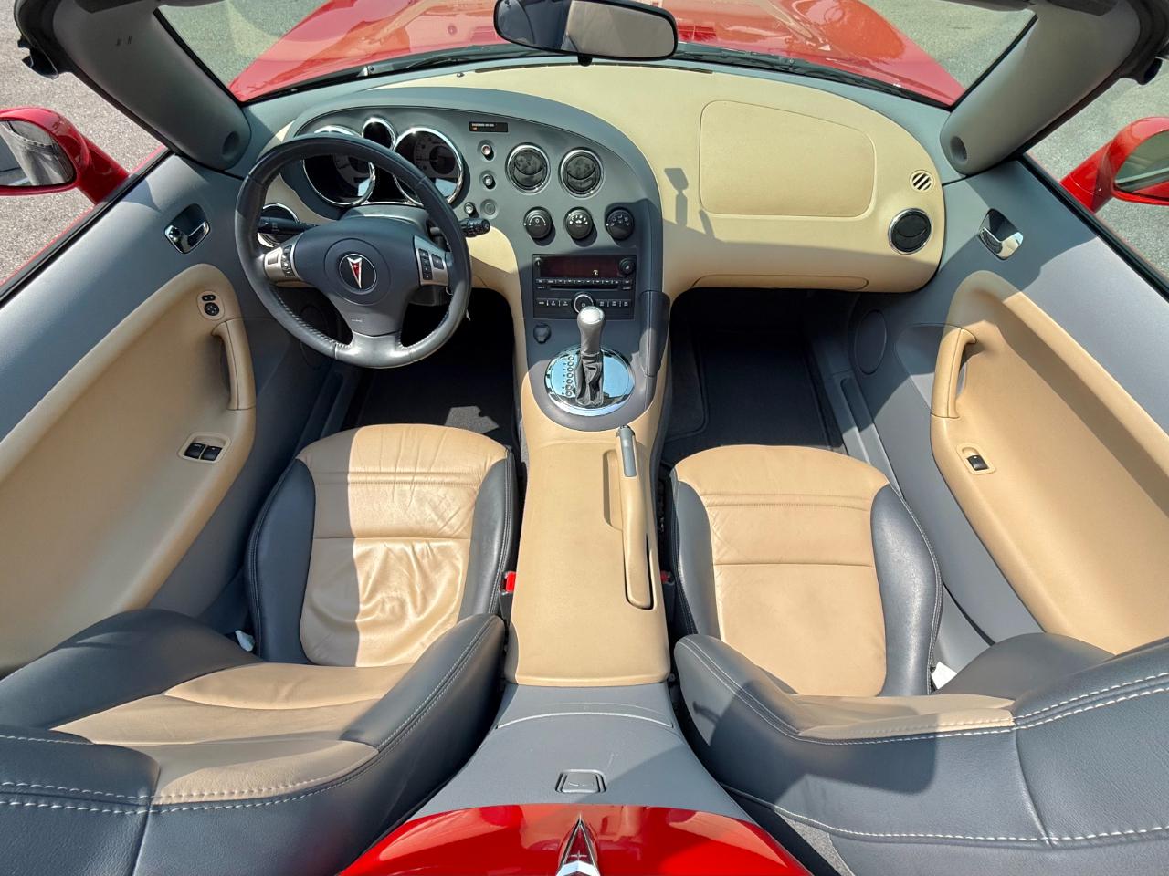 Pontiac Solstice 2dr Convertible 2006
