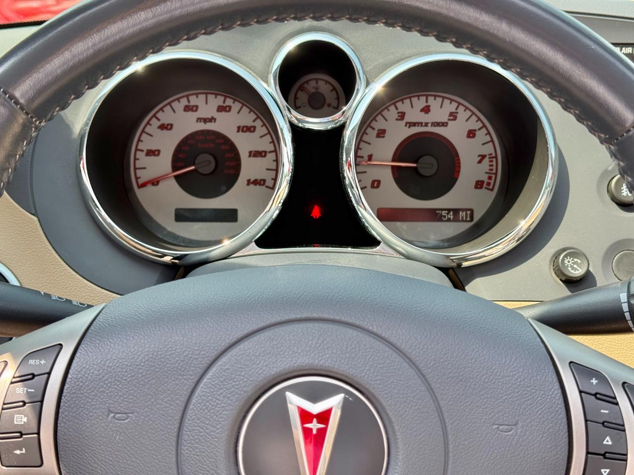 Pontiac Solstice 2dr Convertible 2006