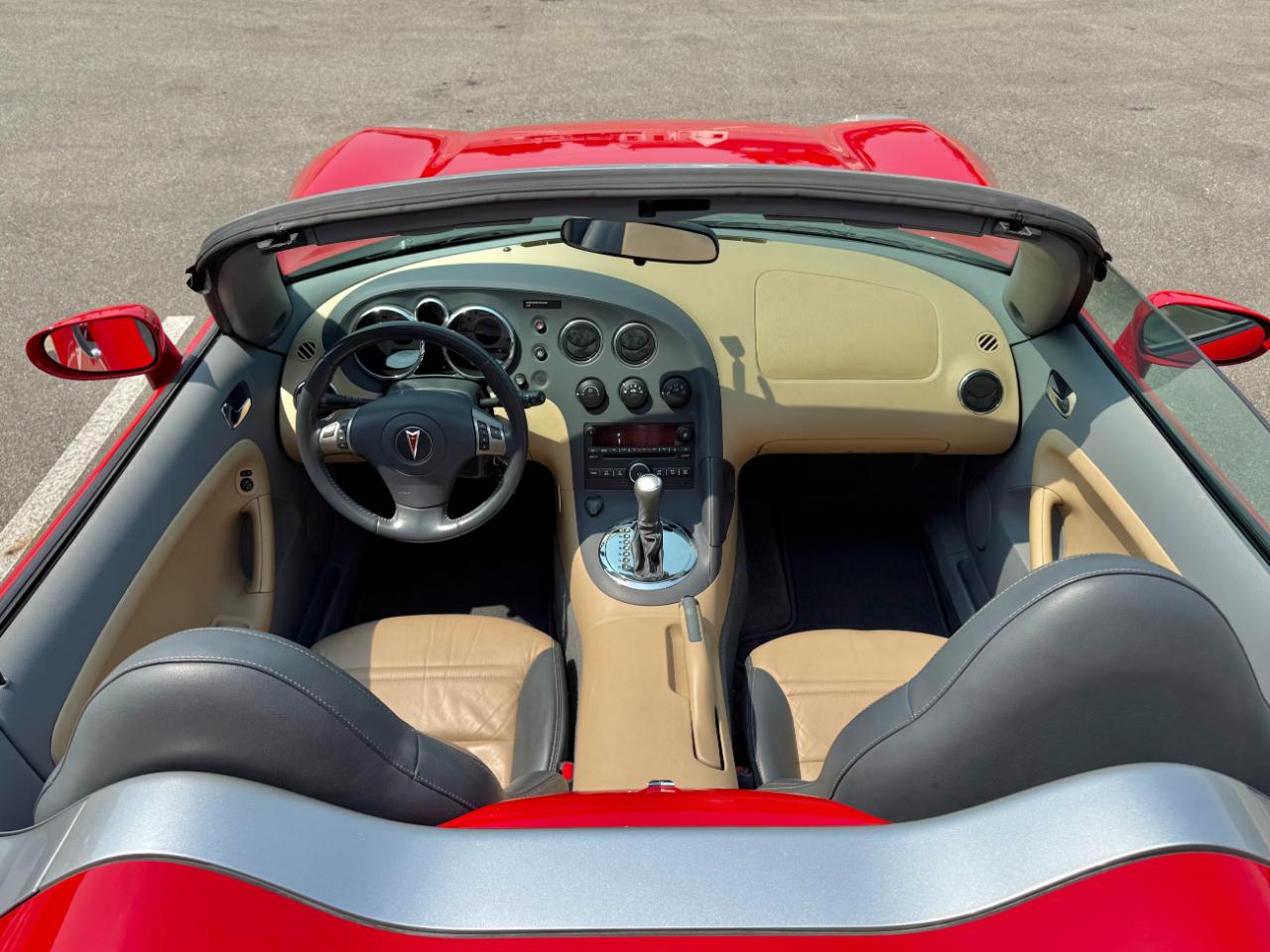 Pontiac Solstice 2dr Convertible 2006