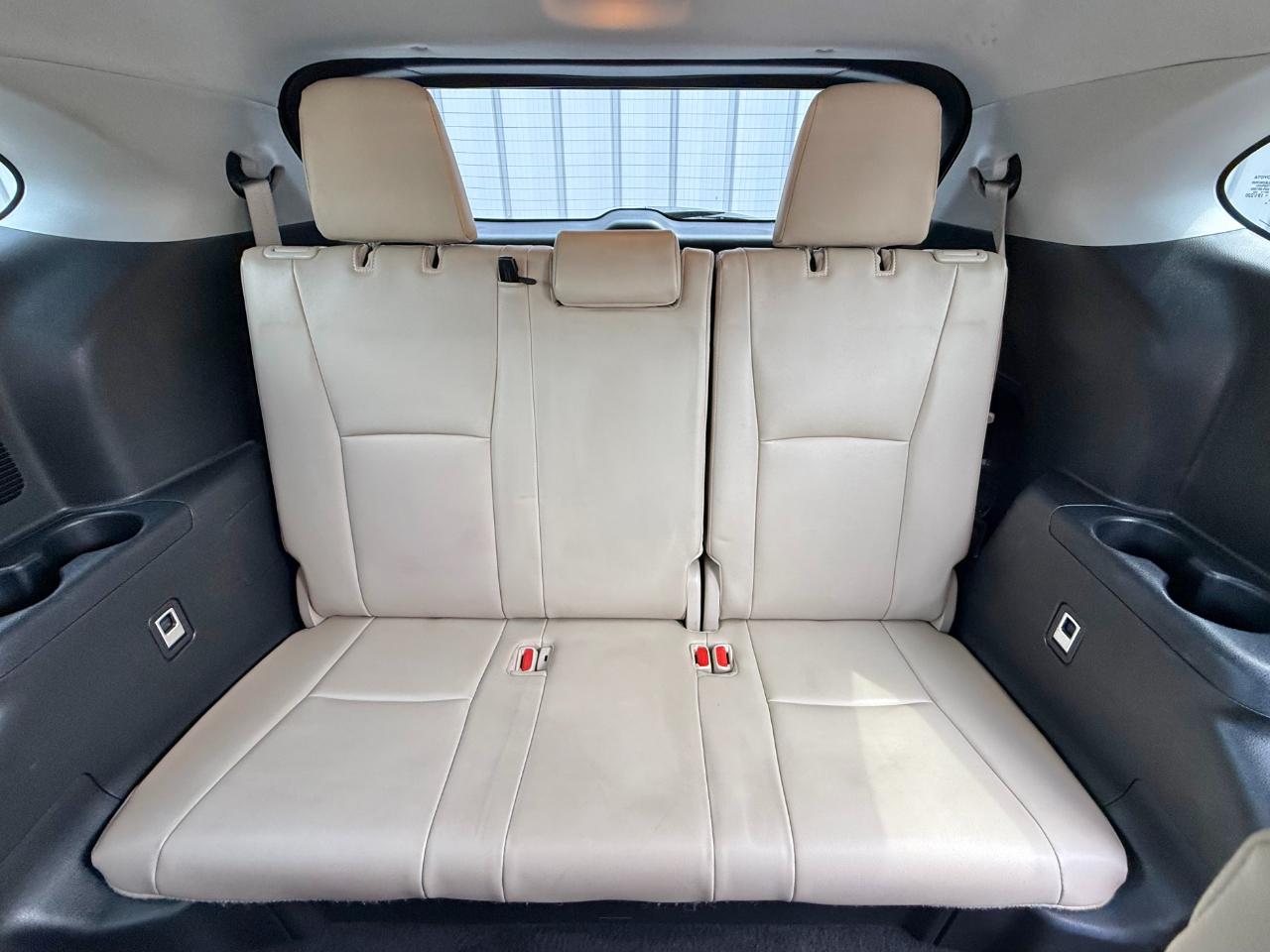 Toyota Highlander Hybrid XLE FWD (Natl) 2022