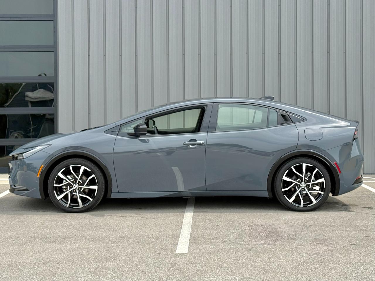 Toyota Prius Plug-In Hybrid XSE Premium (Natl) 2026