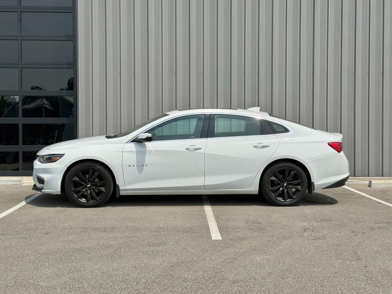 Chevrolet Malibu 4dr Sdn LT w/1LT 2017
