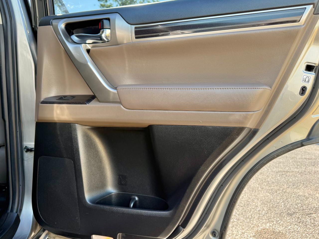 Lexus GX GX 460 Premium 4WD 2021