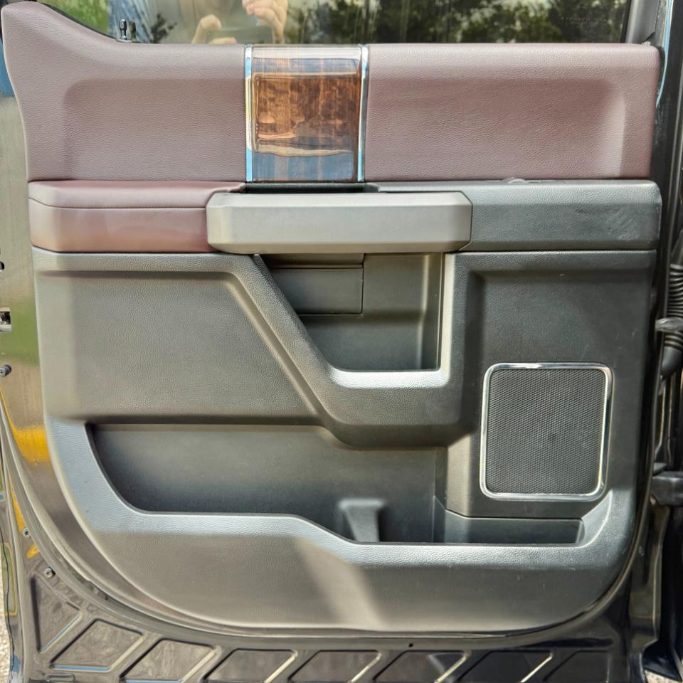 Ford F-150 4WD SuperCrew 145" King Ranch 2015
