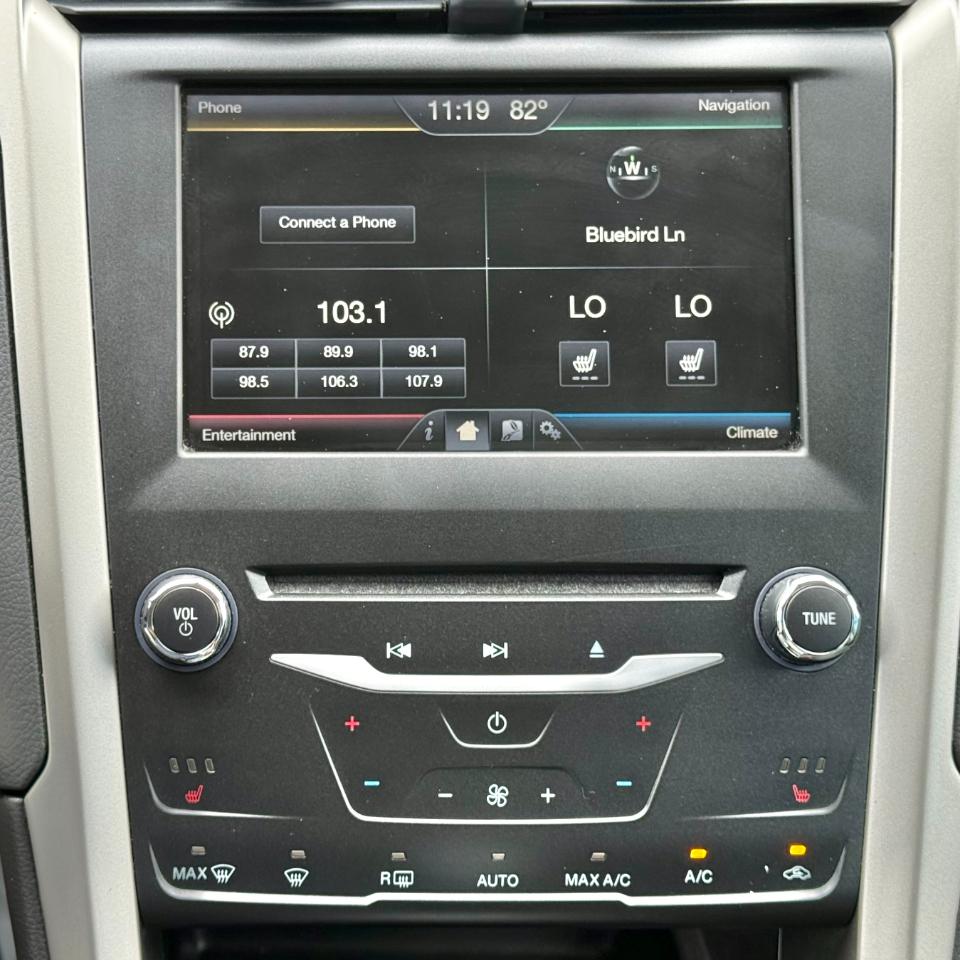 Ford Fusion 4dr Sdn SE Hybrid FWD 2015