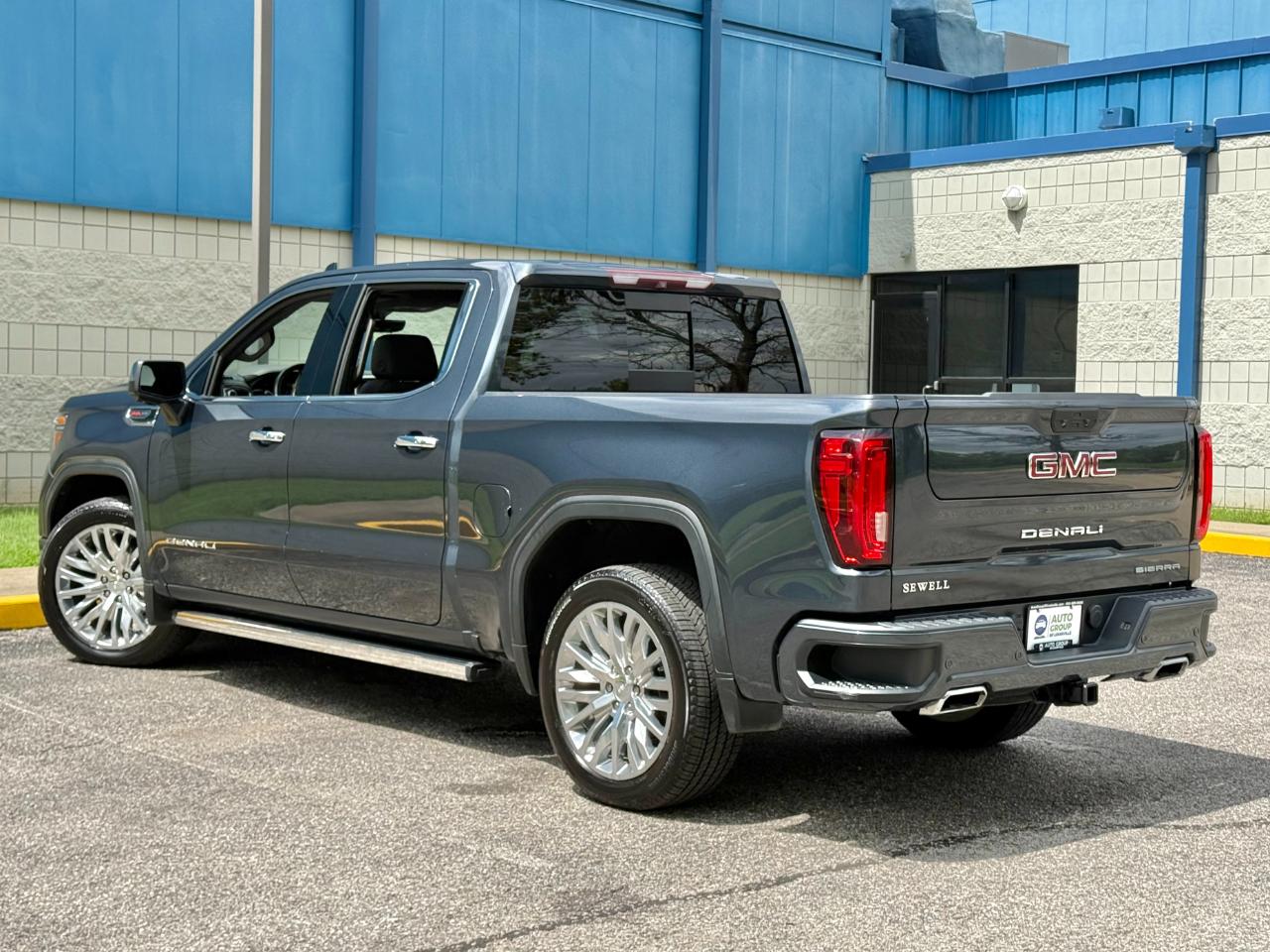 GMC Sierra 1500 4WD Crew Cab 147" Denali 2019