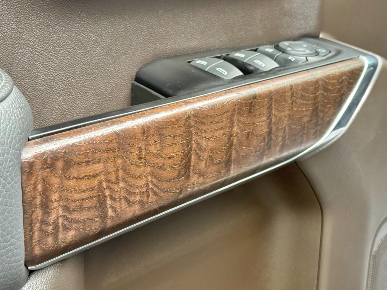 GMC Sierra 1500 4WD Crew Cab 147" Denali 2019