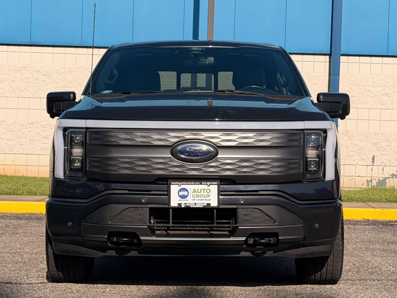 Ford F-150 Lightning LARIAT 4WD SuperCrew 5.5' Box 2022