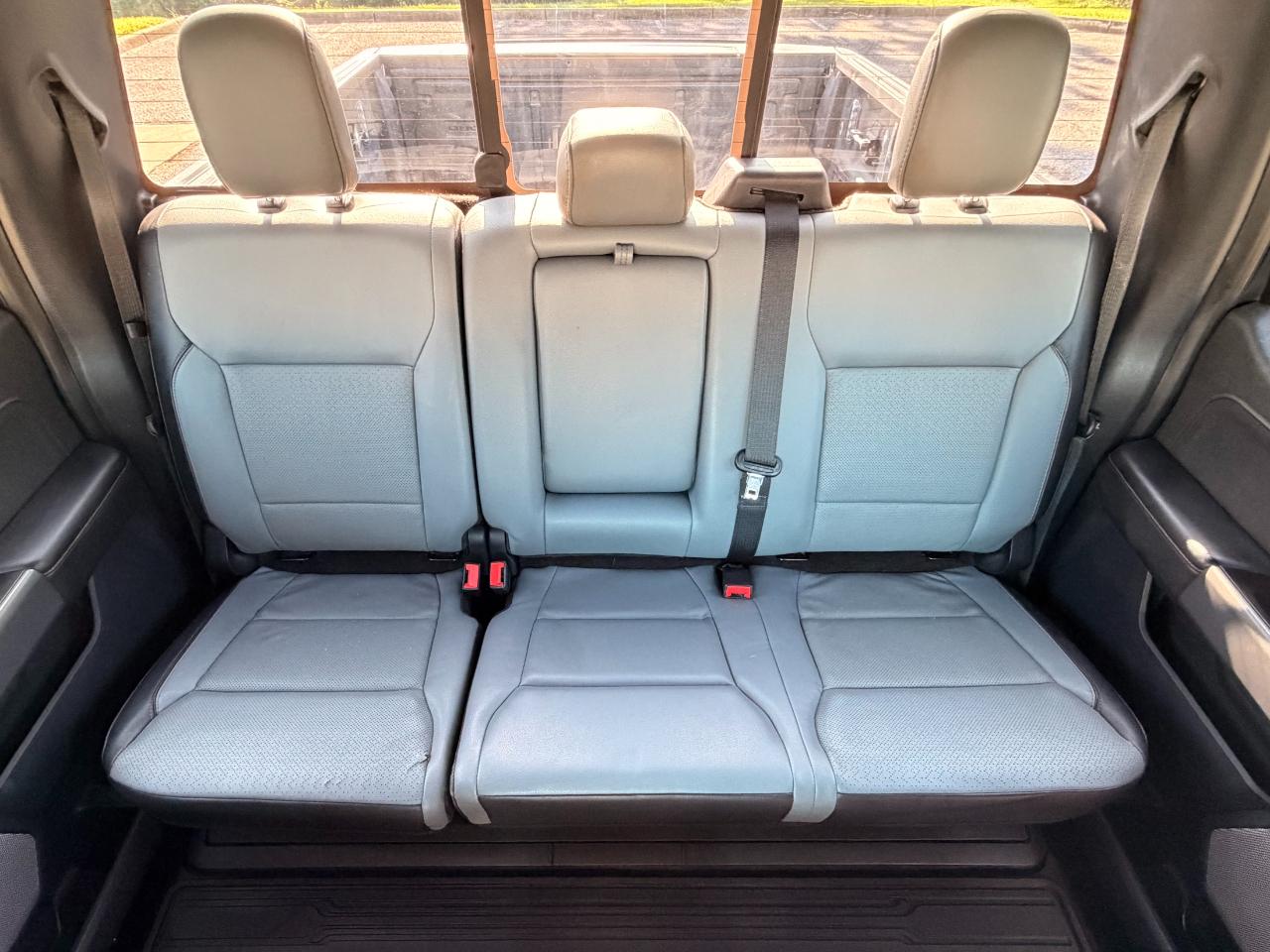 Ford F-150 Lightning LARIAT 4WD SuperCrew 5.5' Box 2022