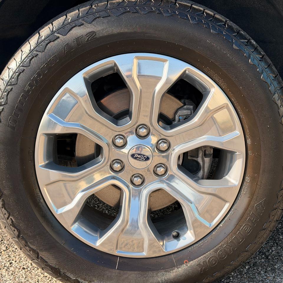 Ford F-150 Lightning LARIAT 4WD SuperCrew 5.5' Box 2022
