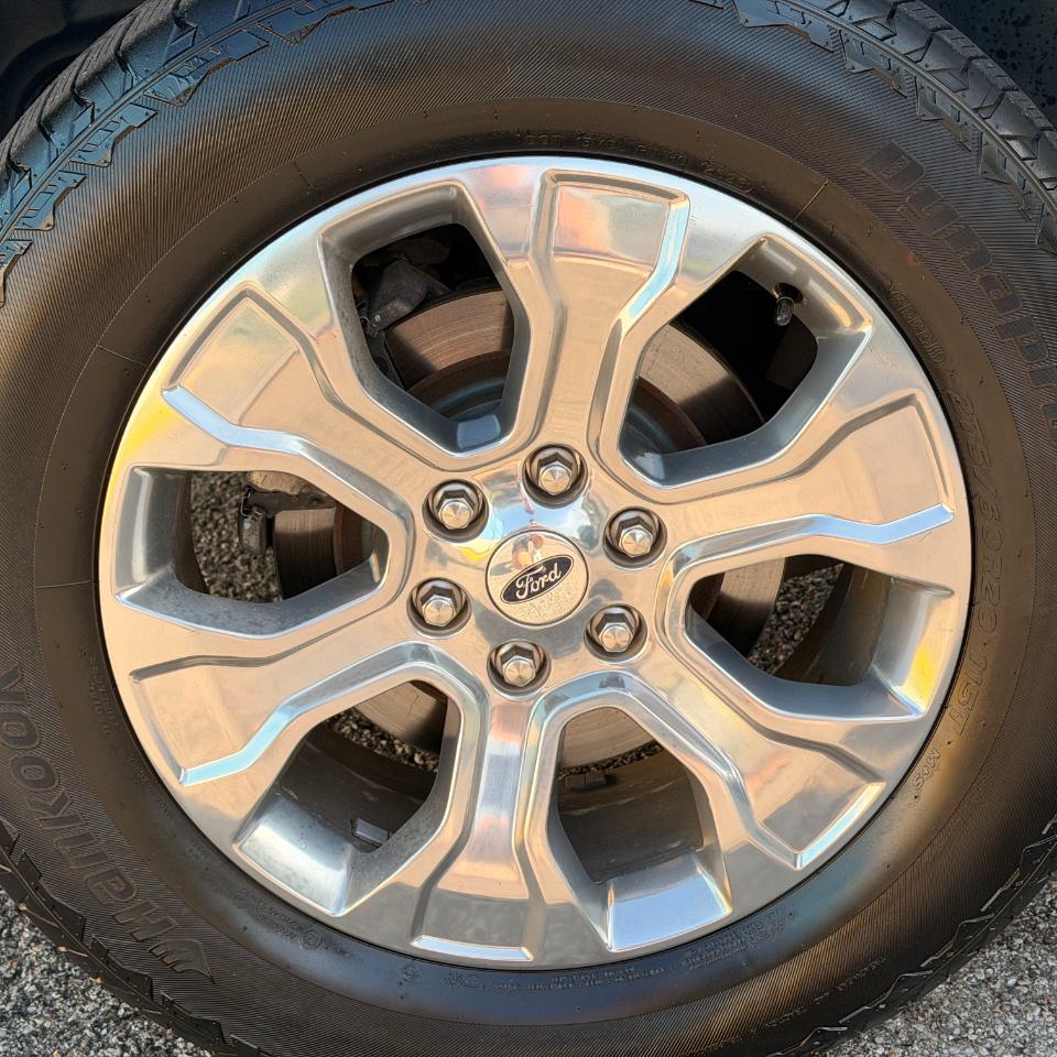 Ford F-150 Lightning LARIAT 4WD SuperCrew 5.5' Box 2022