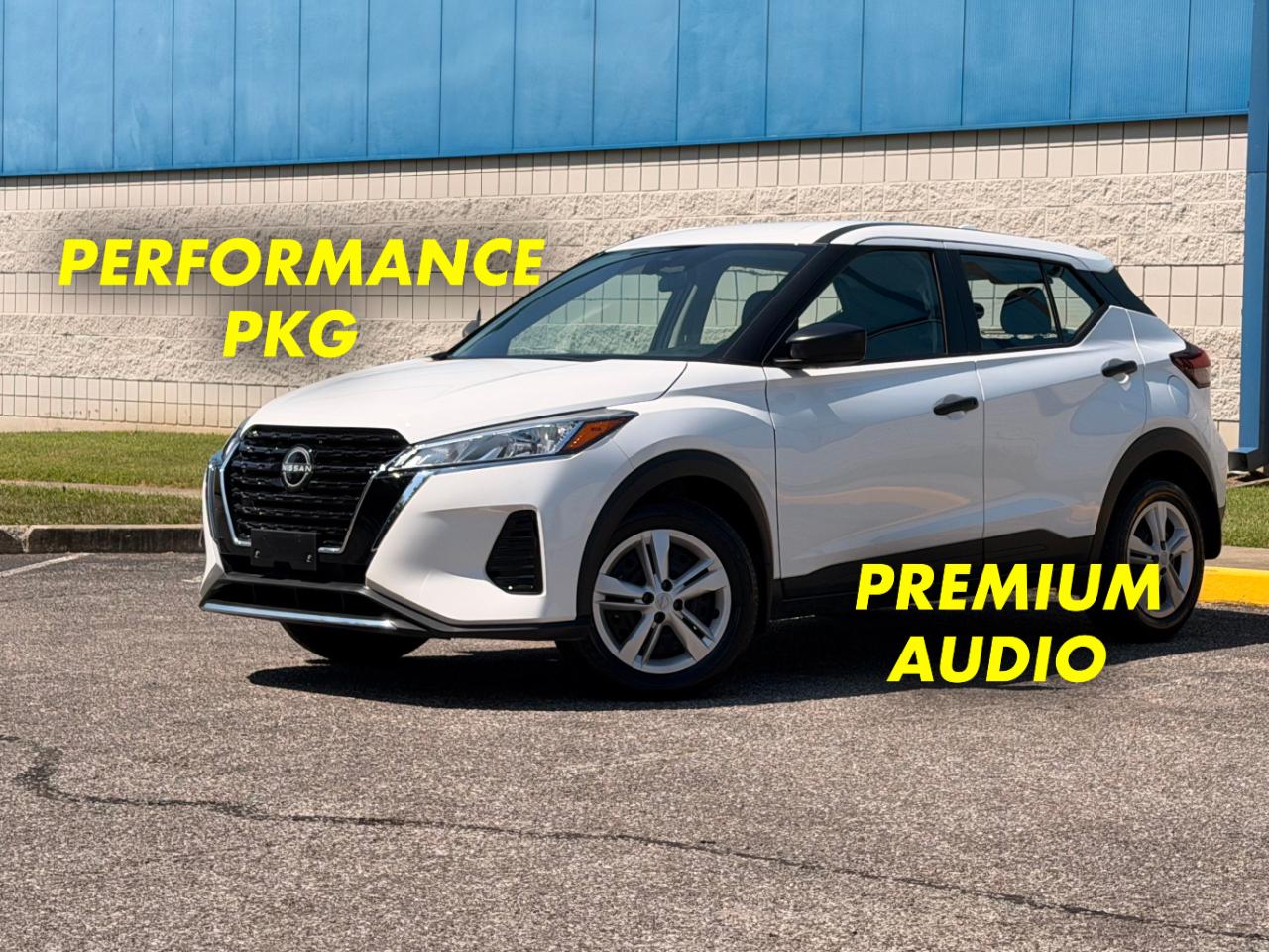 White 2024 Nissan Kicks SUV / Crossover Front-Wheel Drive Automatic